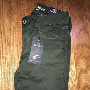 CAMO GREEN American Eagle Jeans